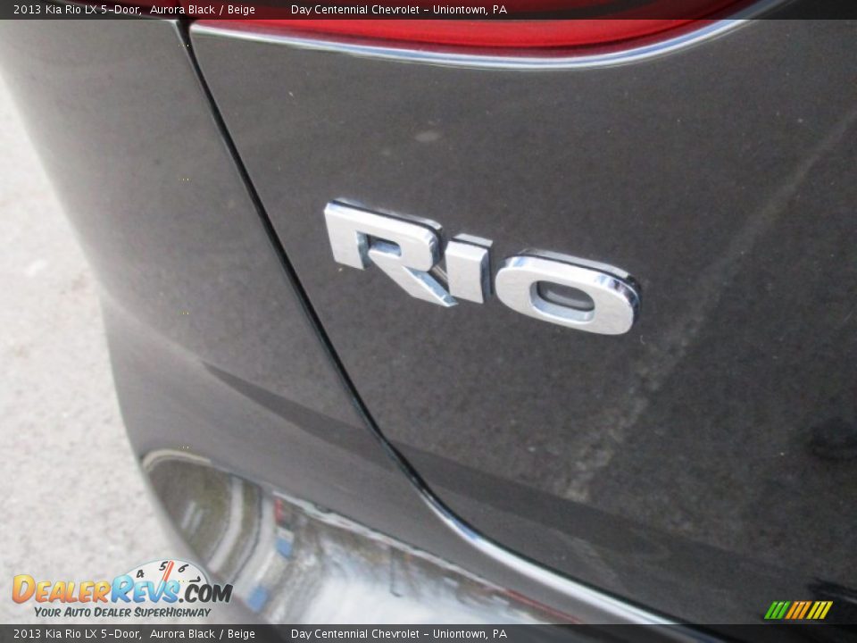 2013 Kia Rio LX 5-Door Aurora Black / Beige Photo #6