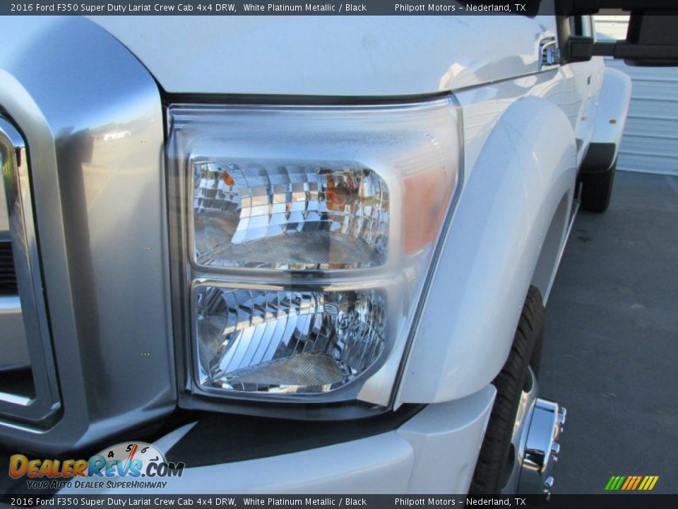 2016 Ford F350 Super Duty Lariat Crew Cab 4x4 DRW White Platinum Metallic / Black Photo #10