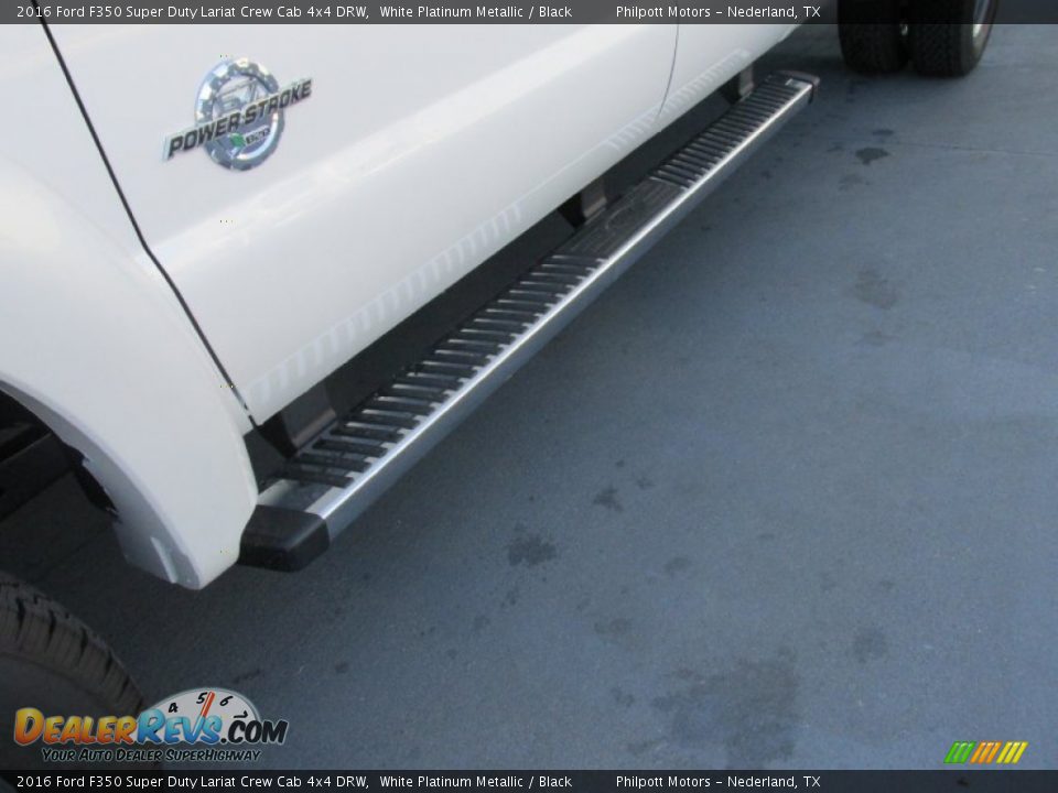 2016 Ford F350 Super Duty Lariat Crew Cab 4x4 DRW White Platinum Metallic / Black Photo #13