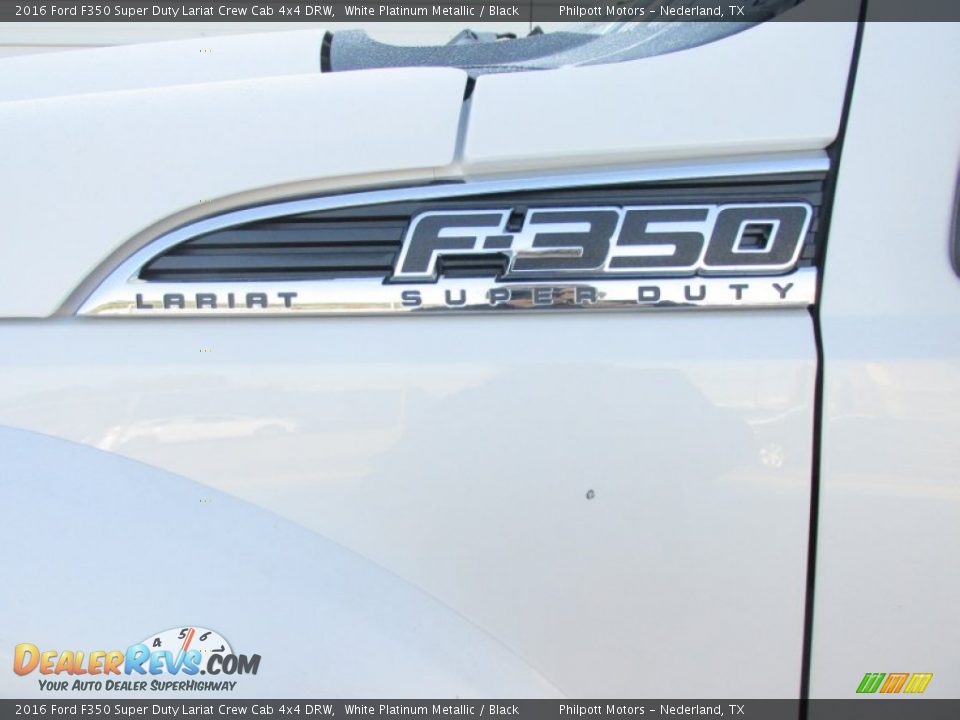 2016 Ford F350 Super Duty Lariat Crew Cab 4x4 DRW White Platinum Metallic / Black Photo #15