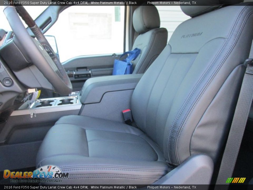 2016 Ford F350 Super Duty Lariat Crew Cab 4x4 DRW White Platinum Metallic / Black Photo #26