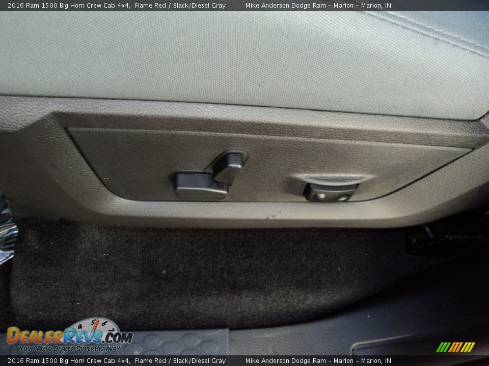 2016 Ram 1500 Big Horn Crew Cab 4x4 Flame Red / Black/Diesel Gray Photo #13