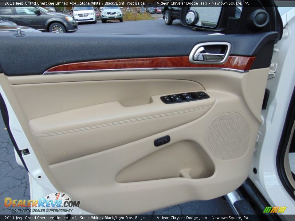 2011 Jeep Grand Cherokee Limited 4x4 Stone White / Black/Light Frost Beige Photo #14