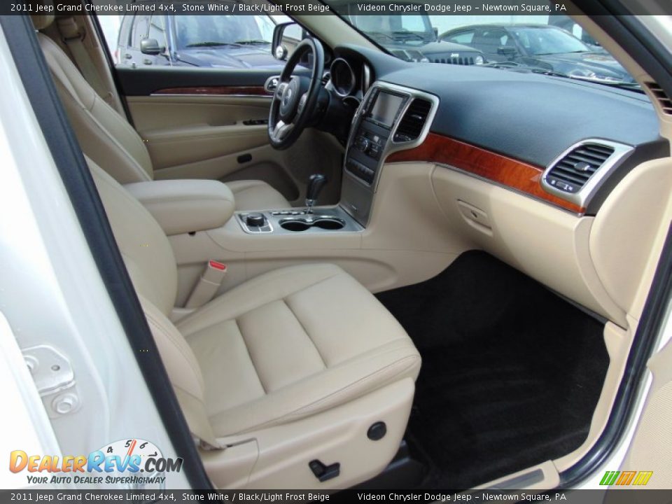 2011 Jeep Grand Cherokee Limited 4x4 Stone White / Black/Light Frost Beige Photo #19