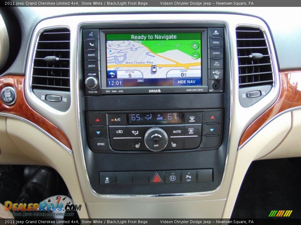 2011 Jeep Grand Cherokee Limited 4x4 Stone White / Black/Light Frost Beige Photo #27