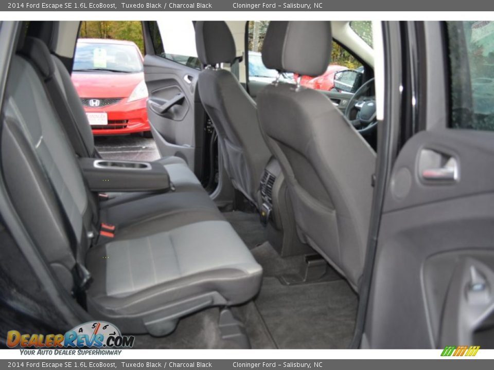 2014 Ford Escape SE 1.6L EcoBoost Tuxedo Black / Charcoal Black Photo #16
