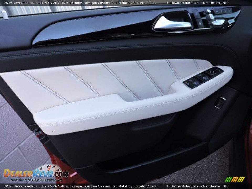 Door Panel of 2016 Mercedes-Benz GLE 63 S AMG 4Matic Coupe Photo #11
