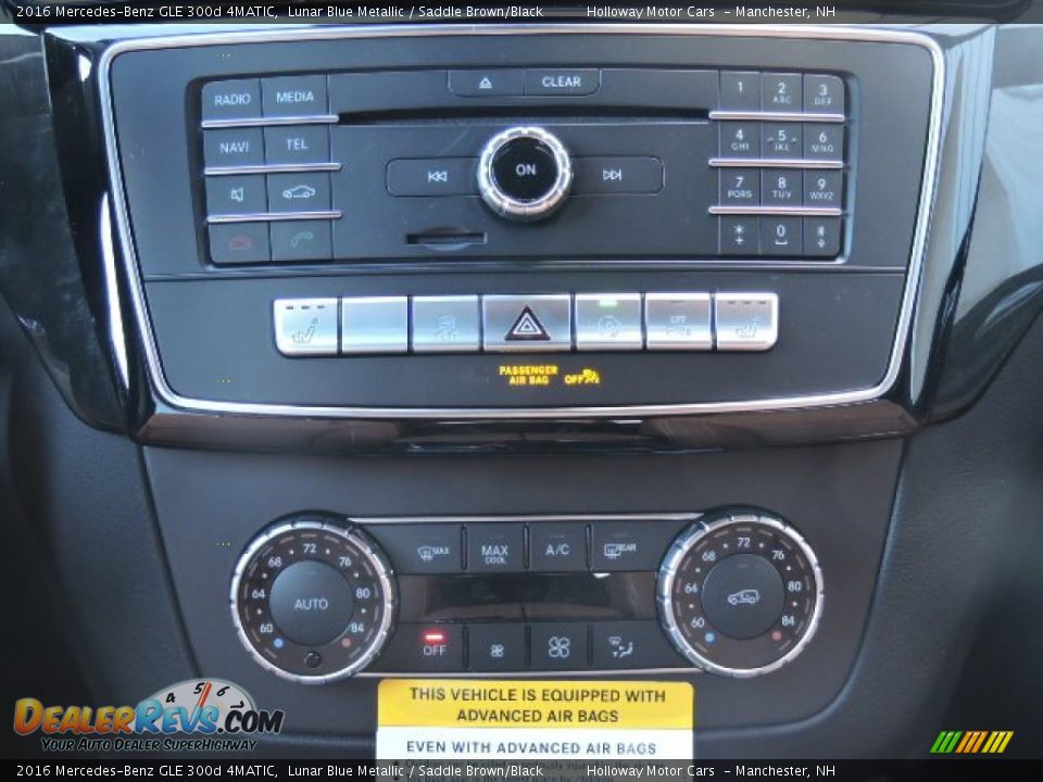 Controls of 2016 Mercedes-Benz GLE 300d 4MATIC Photo #9