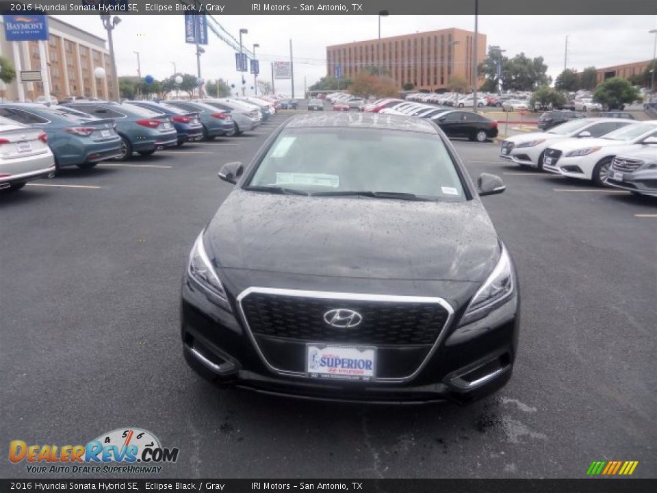 2016 Hyundai Sonata Hybrid SE Eclipse Black / Gray Photo #5