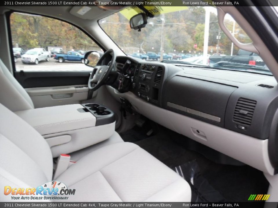 2011 Chevrolet Silverado 1500 LT Extended Cab 4x4 Taupe Gray Metallic / Light Titanium/Ebony Photo #2