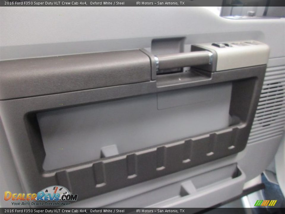 2016 Ford F350 Super Duty XLT Crew Cab 4x4 Oxford White / Steel Photo #14