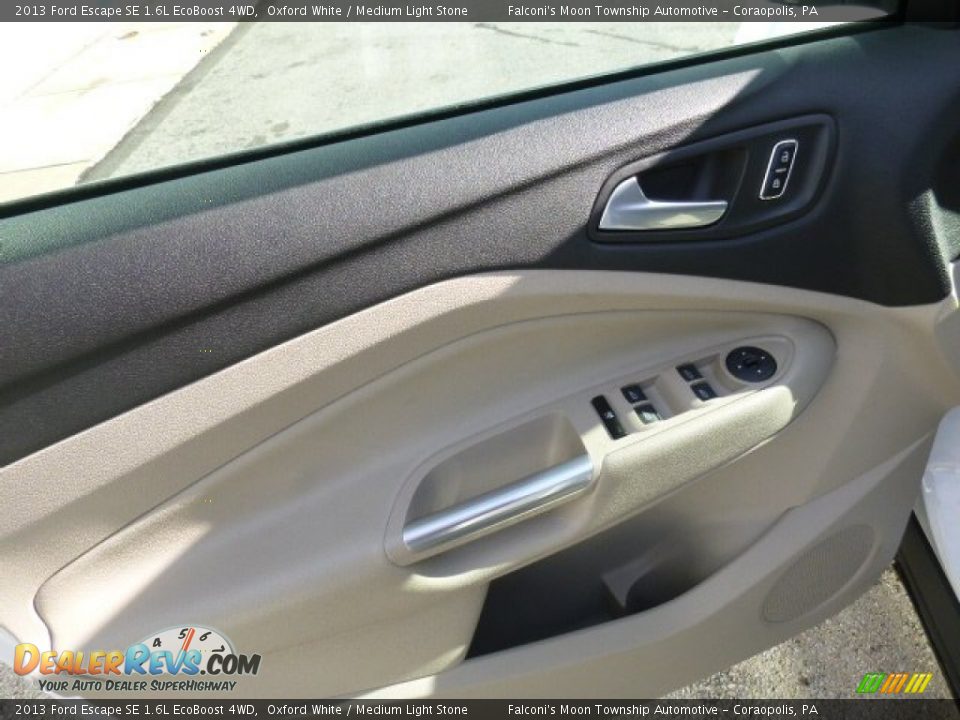 2013 Ford Escape SE 1.6L EcoBoost 4WD Oxford White / Medium Light Stone Photo #19