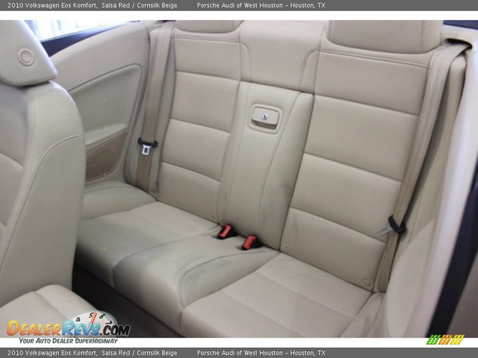 2010 Volkswagen Eos Komfort Salsa Red / Cornsilk Beige Photo #33