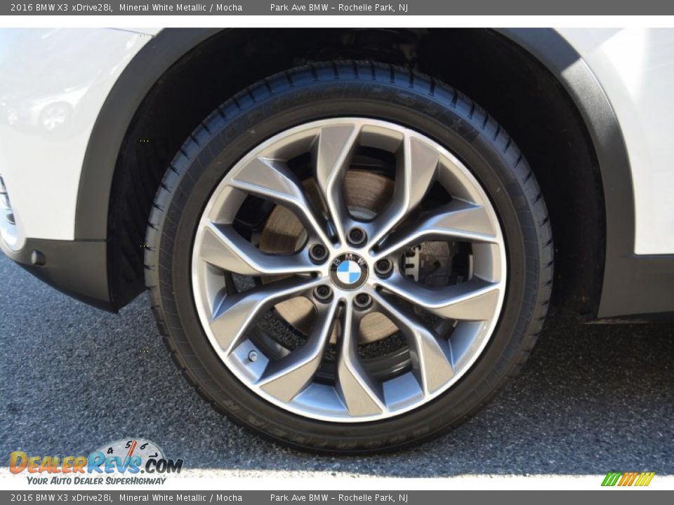 2016 BMW X3 xDrive28i Mineral White Metallic / Mocha Photo #33