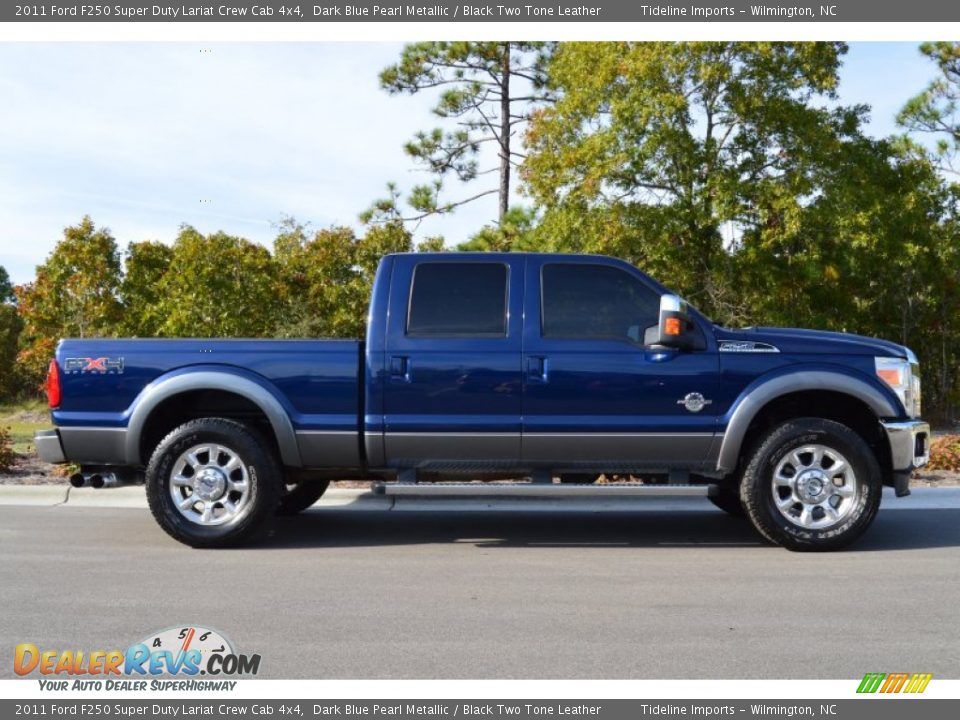 2011 Ford F250 Super Duty Lariat Crew Cab 4x4 Dark Blue Pearl Metallic / Black Two Tone Leather Photo #3