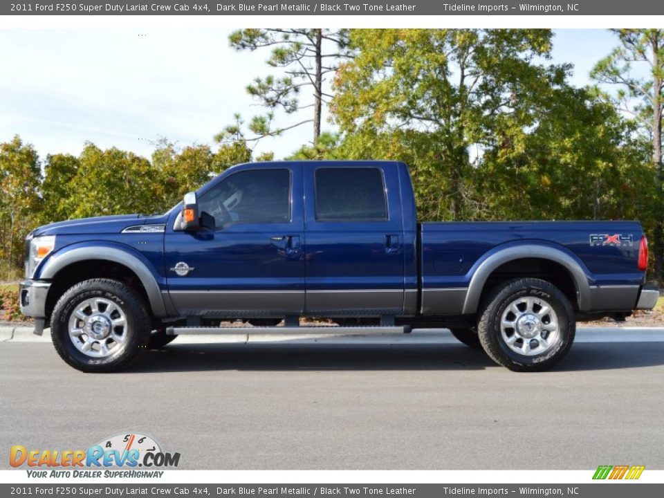 2011 Ford F250 Super Duty Lariat Crew Cab 4x4 Dark Blue Pearl Metallic / Black Two Tone Leather Photo #4