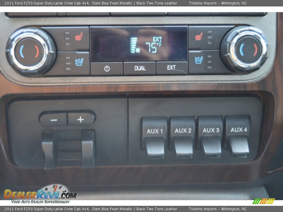 2011 Ford F250 Super Duty Lariat Crew Cab 4x4 Dark Blue Pearl Metallic / Black Two Tone Leather Photo #11