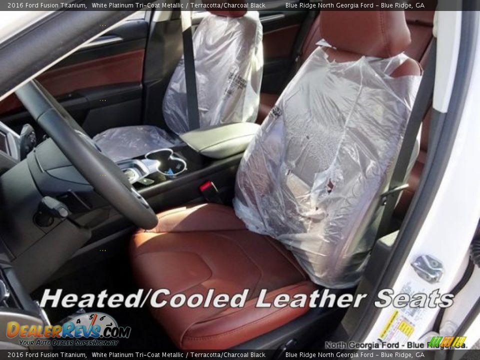 2016 Ford Fusion Titanium White Platinum Tri-Coat Metallic / Terracotta/Charcoal Black Photo #11