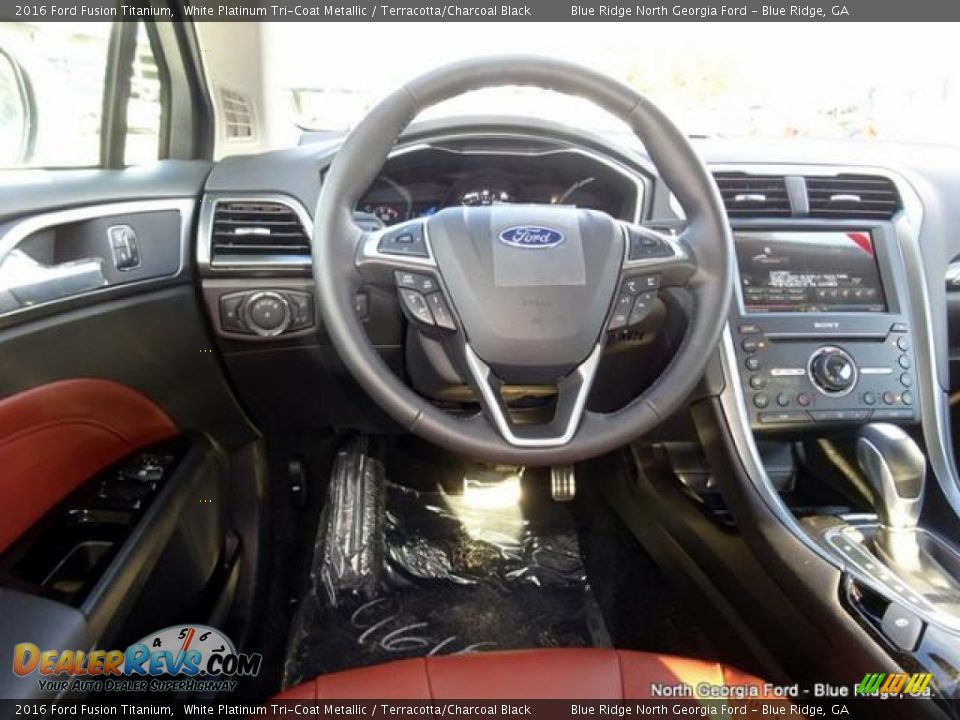 2016 Ford Fusion Titanium White Platinum Tri-Coat Metallic / Terracotta/Charcoal Black Photo #16