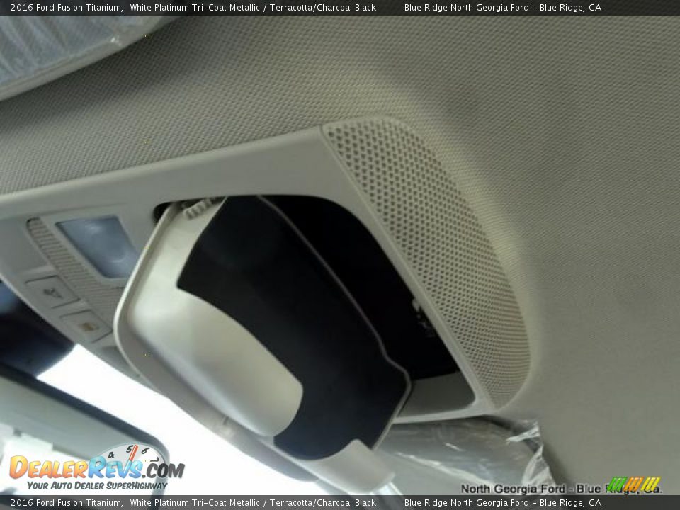 2016 Ford Fusion Titanium White Platinum Tri-Coat Metallic / Terracotta/Charcoal Black Photo #25