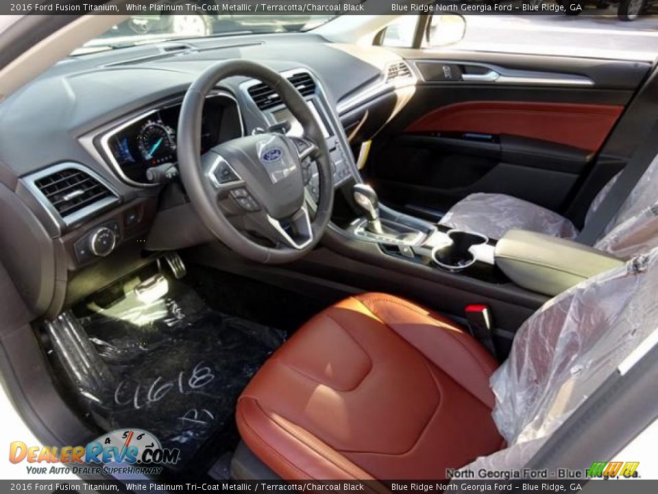 2016 Ford Fusion Titanium White Platinum Tri-Coat Metallic / Terracotta/Charcoal Black Photo #30