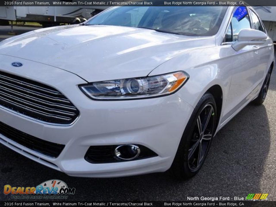 2016 Ford Fusion Titanium White Platinum Tri-Coat Metallic / Terracotta/Charcoal Black Photo #34