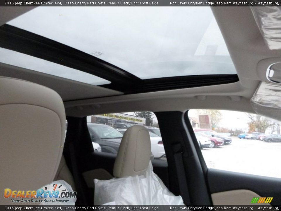 2016 Jeep Cherokee Limited 4x4 Deep Cherry Red Crystal Pearl / Black/Light Frost Beige Photo #11