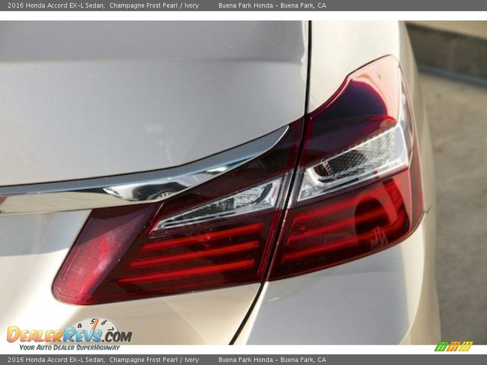 2016 Honda Accord EX-L Sedan Champagne Frost Pearl / Ivory Photo #4