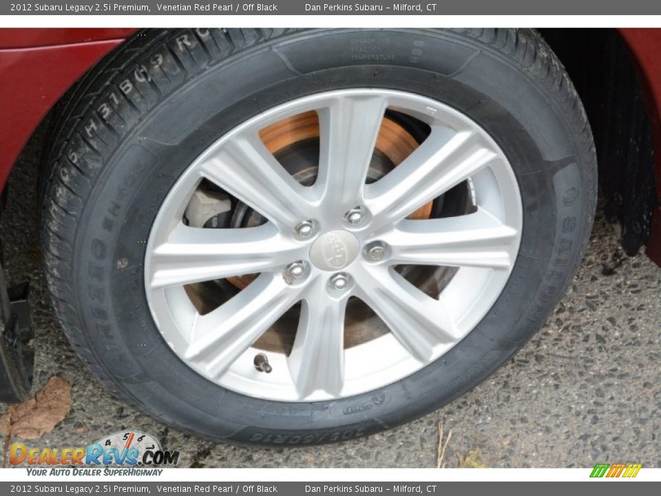 2012 Subaru Legacy 2.5i Premium Venetian Red Pearl / Off Black Photo #20