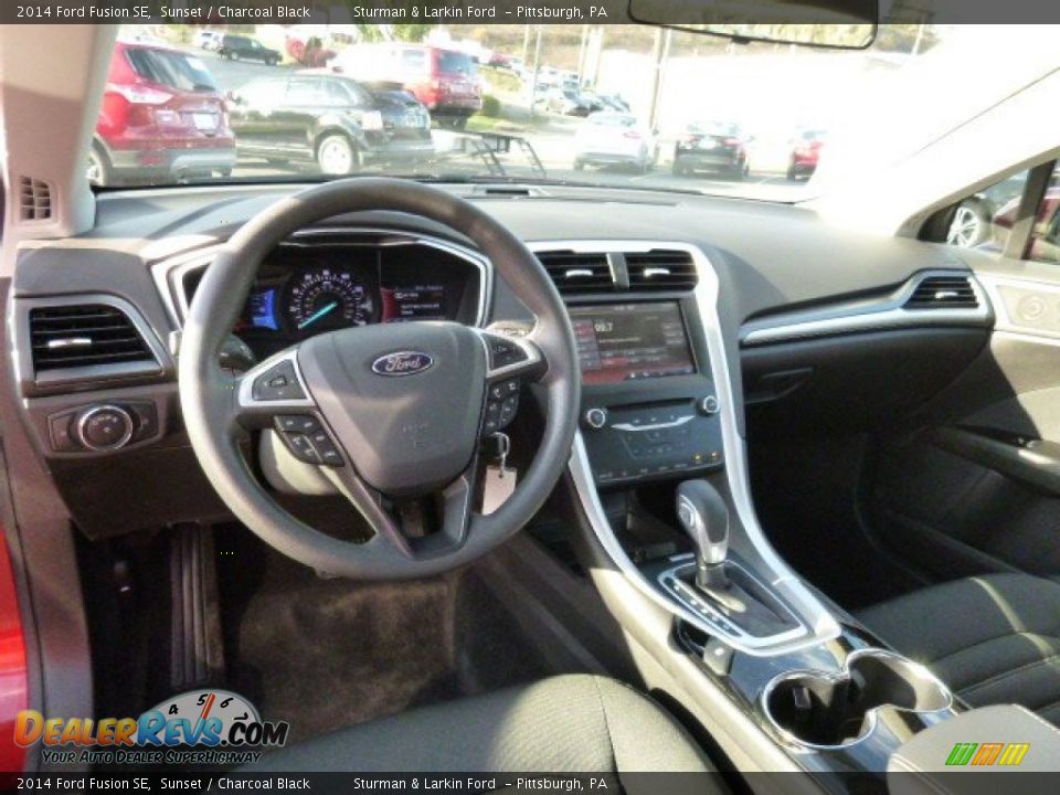 2014 Ford Fusion SE Sunset / Charcoal Black Photo #10