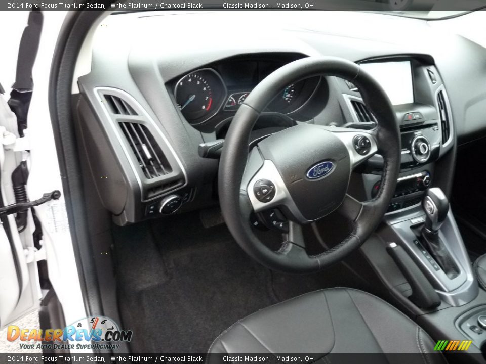2014 Ford Focus Titanium Sedan White Platinum / Charcoal Black Photo #4