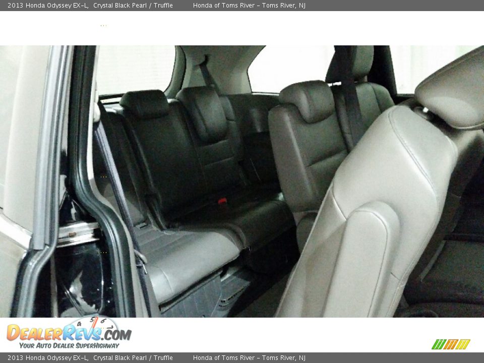 2013 Honda Odyssey EX-L Crystal Black Pearl / Truffle Photo #11