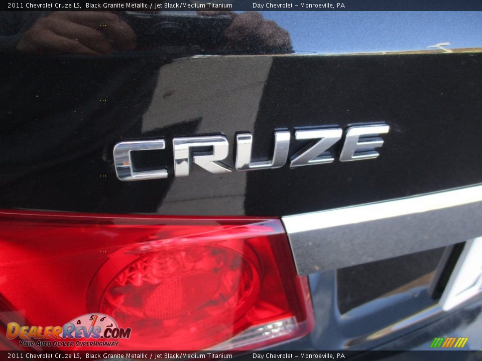 2011 Chevrolet Cruze LS Black Granite Metallic / Jet Black/Medium Titanium Photo #7