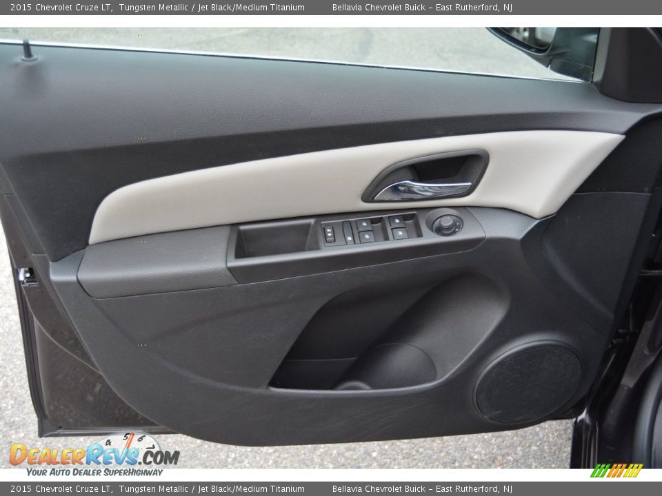 2015 Chevrolet Cruze LT Tungsten Metallic / Jet Black/Medium Titanium Photo #6