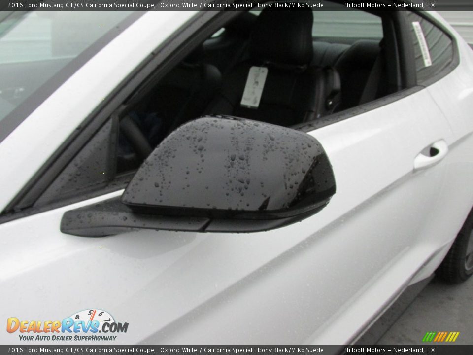 2016 Ford Mustang GT/CS California Special Coupe Oxford White / California Special Ebony Black/Miko Suede Photo #13