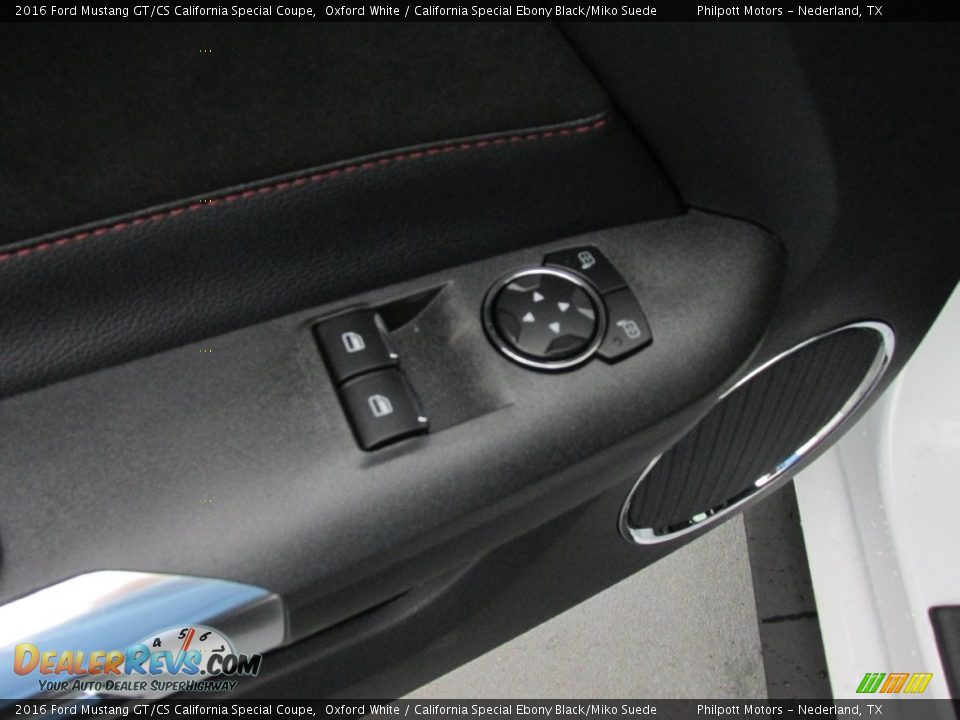 2016 Ford Mustang GT/CS California Special Coupe Oxford White / California Special Ebony Black/Miko Suede Photo #19