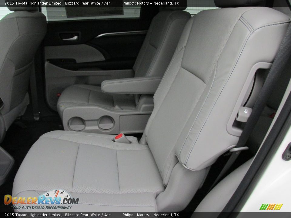 2015 Toyota Highlander Limited Blizzard Pearl White / Ash Photo #19