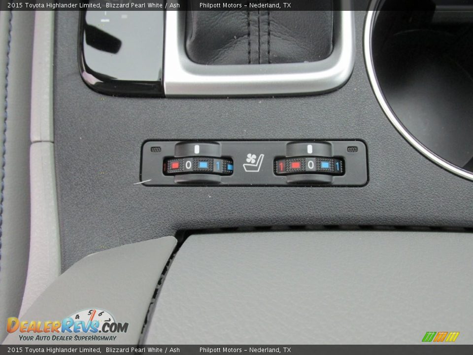 2015 Toyota Highlander Limited Blizzard Pearl White / Ash Photo #31