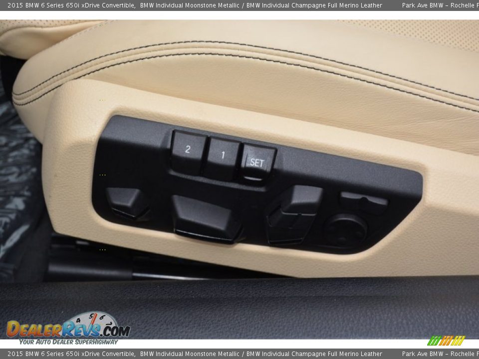 Controls of 2015 BMW 6 Series 650i xDrive Convertible Photo #13