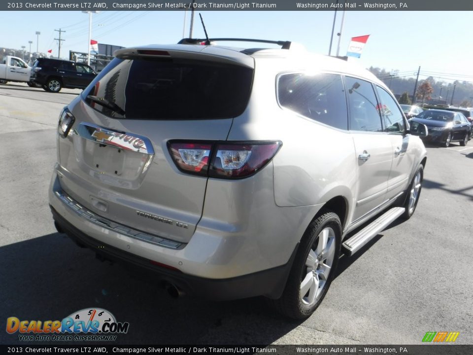 2013 Chevrolet Traverse LTZ AWD Champagne Silver Metallic / Dark Titanium/Light Titanium Photo #8
