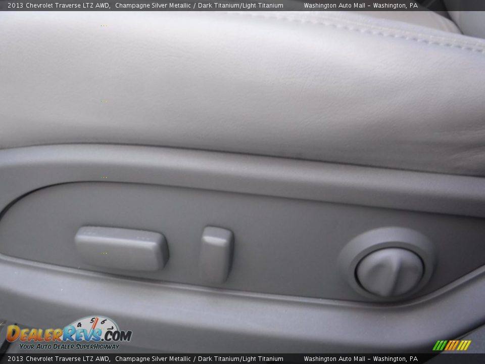 2013 Chevrolet Traverse LTZ AWD Champagne Silver Metallic / Dark Titanium/Light Titanium Photo #14