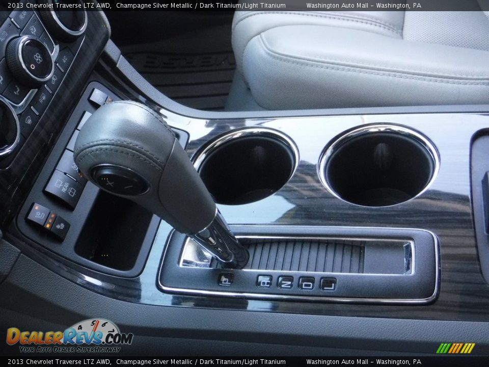 2013 Chevrolet Traverse LTZ AWD Champagne Silver Metallic / Dark Titanium/Light Titanium Photo #18
