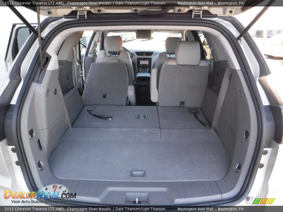 2013 Chevrolet Traverse LTZ AWD Champagne Silver Metallic / Dark Titanium/Light Titanium Photo #21