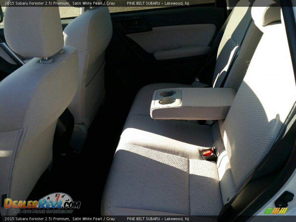 2015 Subaru Forester 2.5i Premium Satin White Pearl / Gray Photo #13