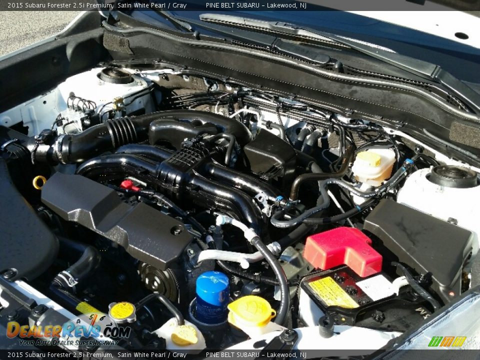 2015 Subaru Forester 2.5i Premium Satin White Pearl / Gray Photo #21