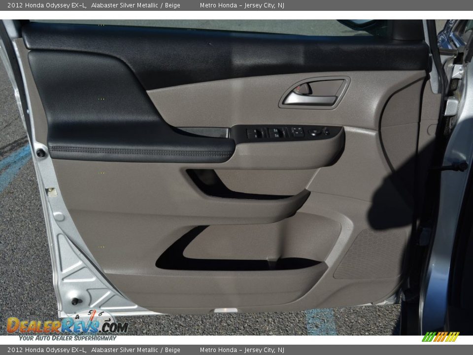 2012 Honda Odyssey EX-L Alabaster Silver Metallic / Beige Photo #9
