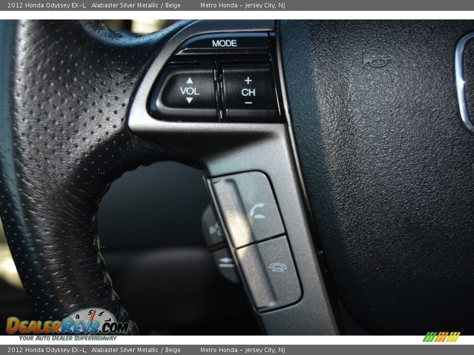 2012 Honda Odyssey EX-L Alabaster Silver Metallic / Beige Photo #18