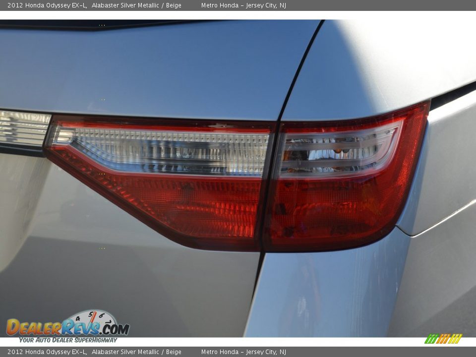 2012 Honda Odyssey EX-L Alabaster Silver Metallic / Beige Photo #23