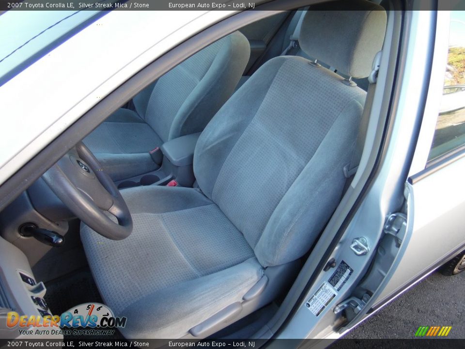 2007 Toyota Corolla LE Silver Streak Mica / Stone Photo #10