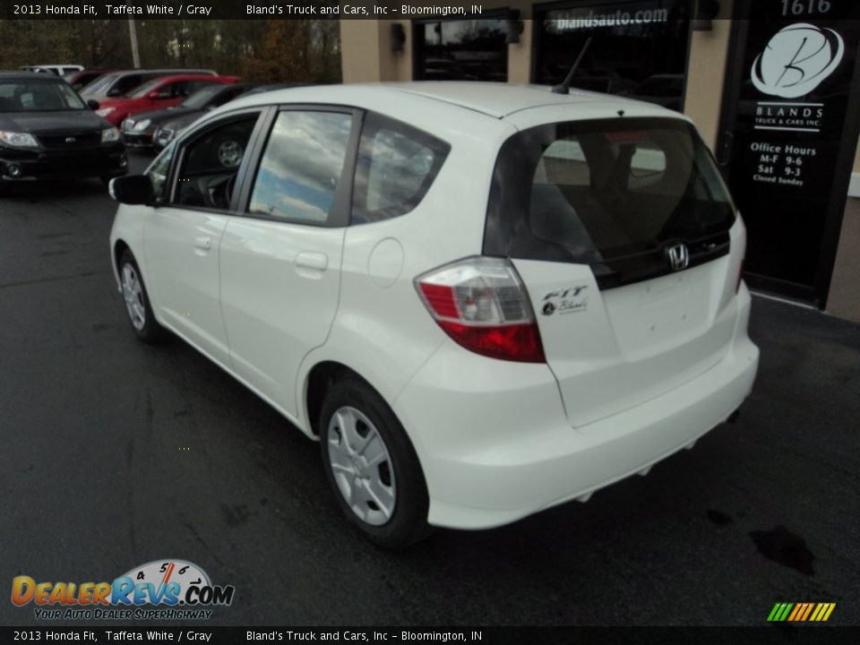 2013 Honda Fit Taffeta White / Gray Photo #2